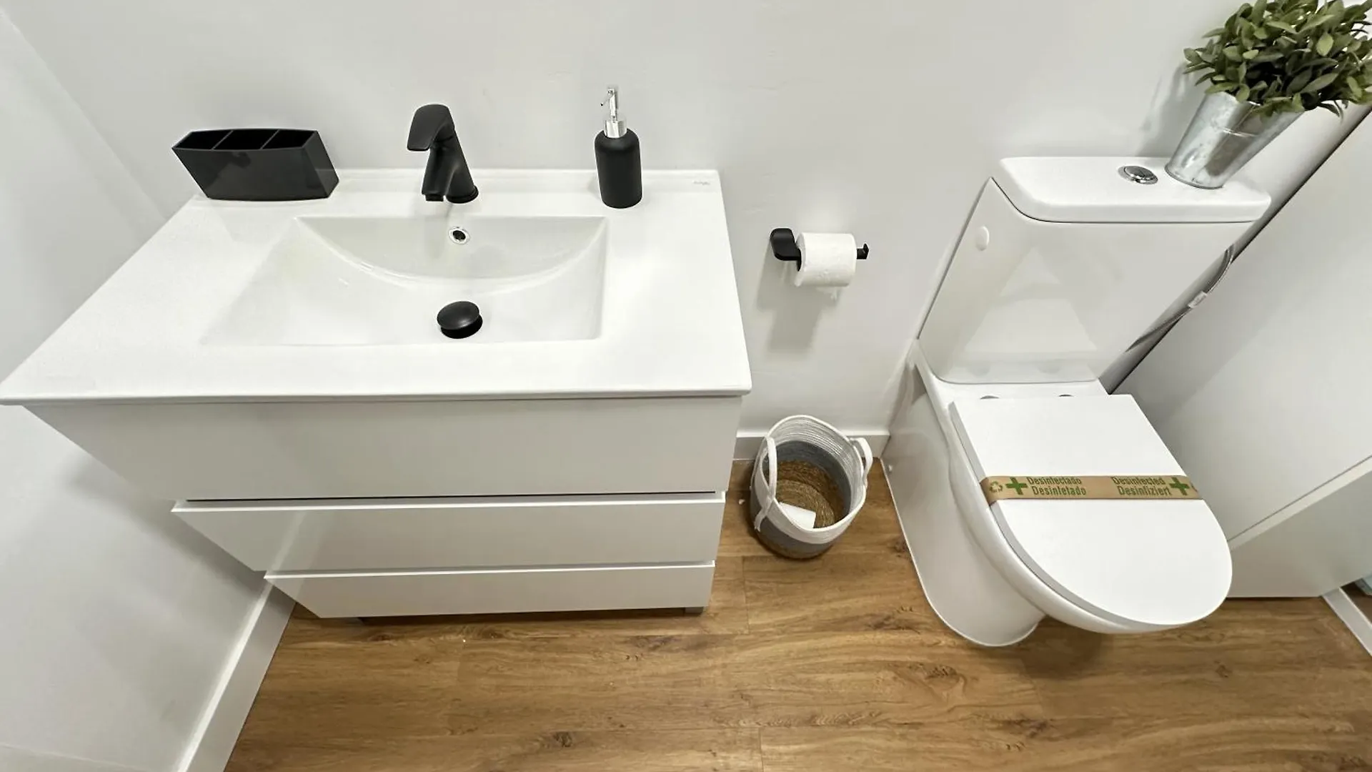 Abades Suite Junto A La Catedral De Sevilla Seville