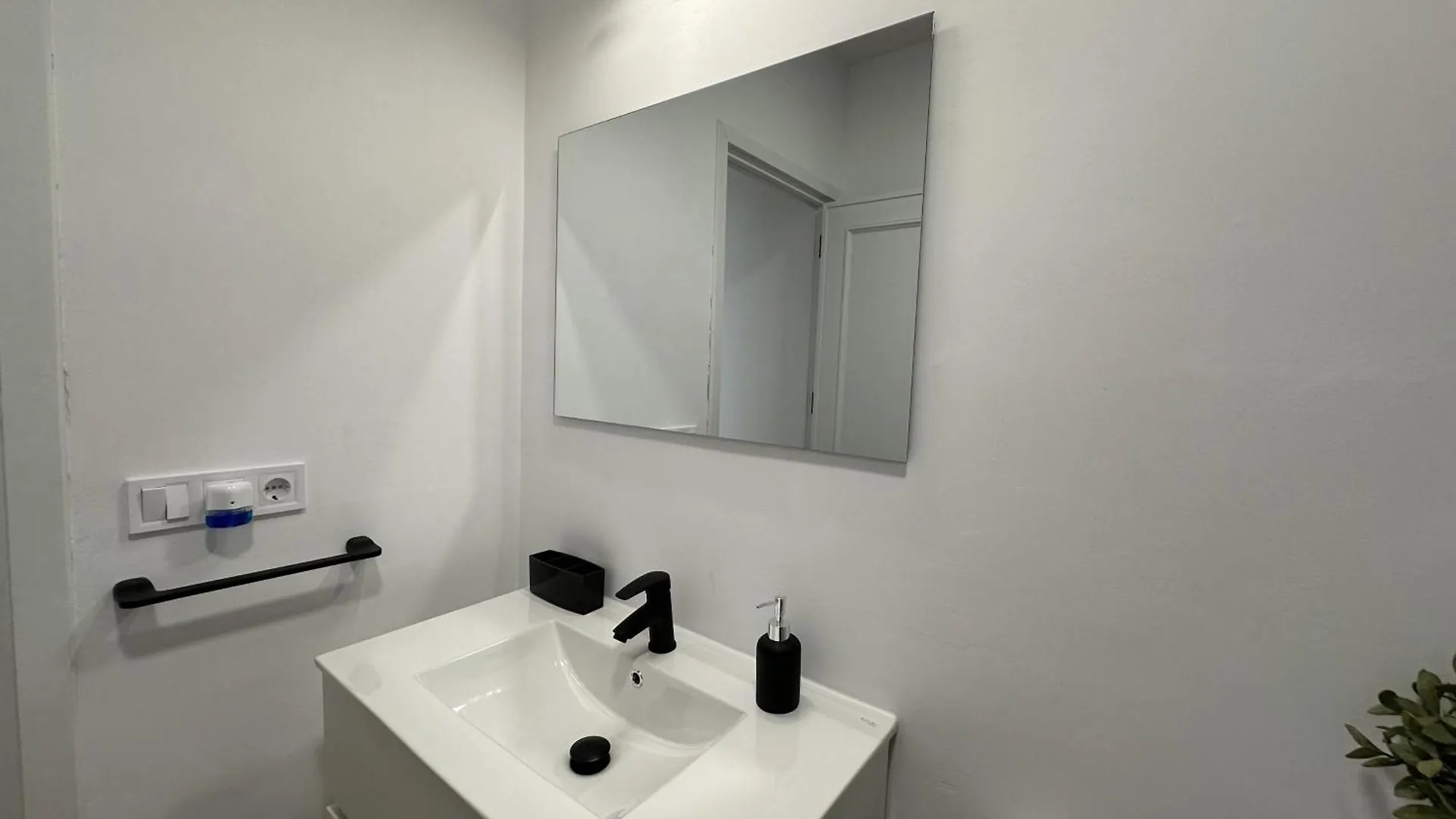 Abades Suite Junto A La Catedral De Sevilla 0*, Seville Spain